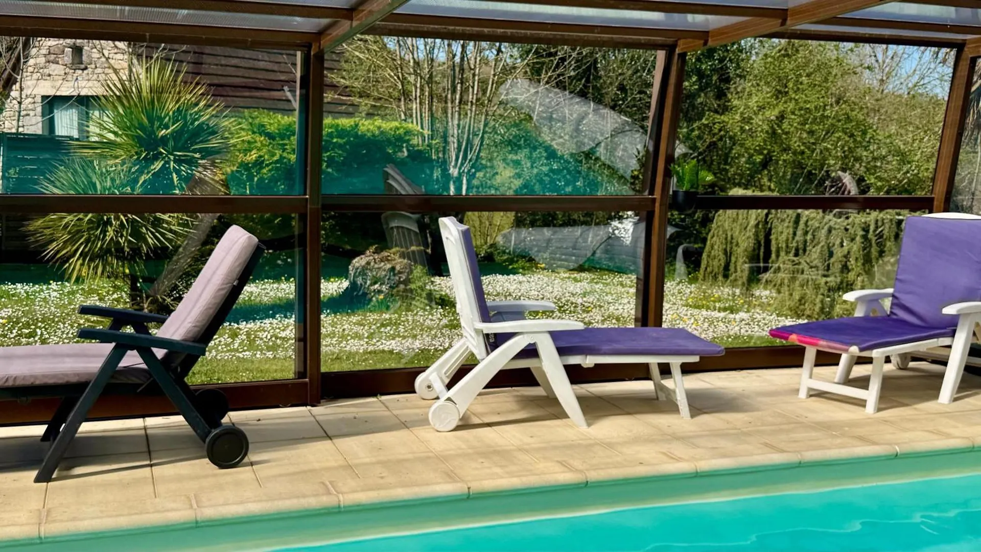 Maison De Charme Piscine Couverte Chauffee Mayrinhac-Lentour